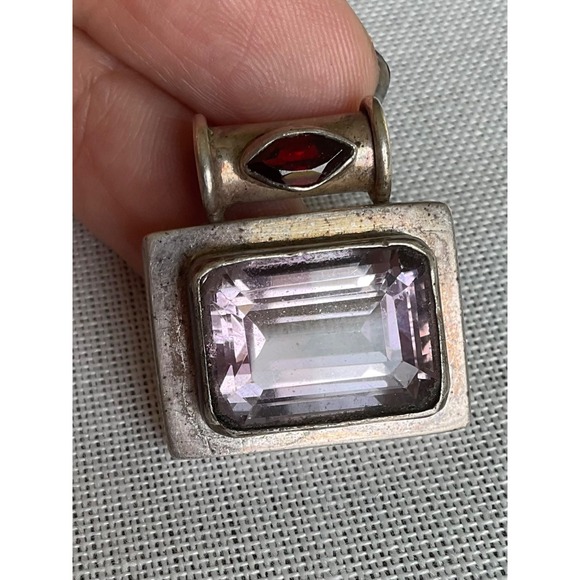925 Sterling Silver Amethyst & Garnet Gemstone Pendant Vintage Estate jewelry - Picture 5 of 5